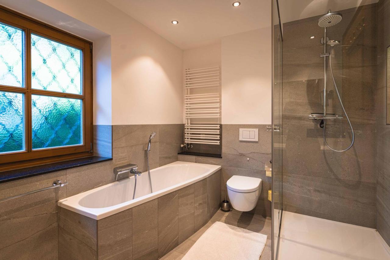 Chalet Crown Of The Alps By We Rent Zell am See Exterior photo